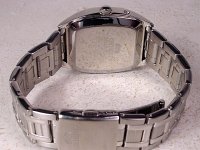 tonneau-03 : watches